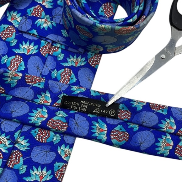 LEONARD Blue Fish Floral Leaf Silk LUXURY Tie ITALY - Picture 5 of 8